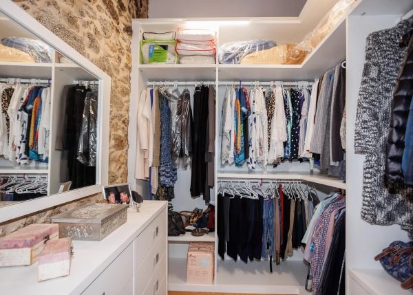 1676 Carballal interior vestidor