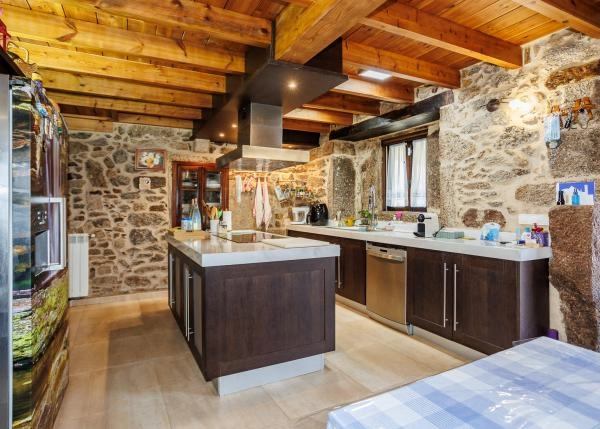 1676 Carballal Interior cocina