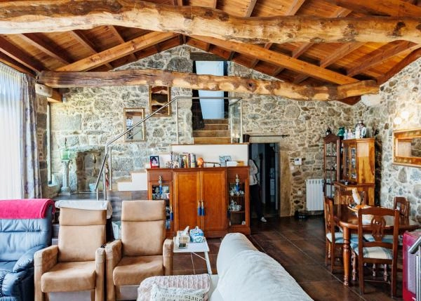 1676 1 Carballal interior salon