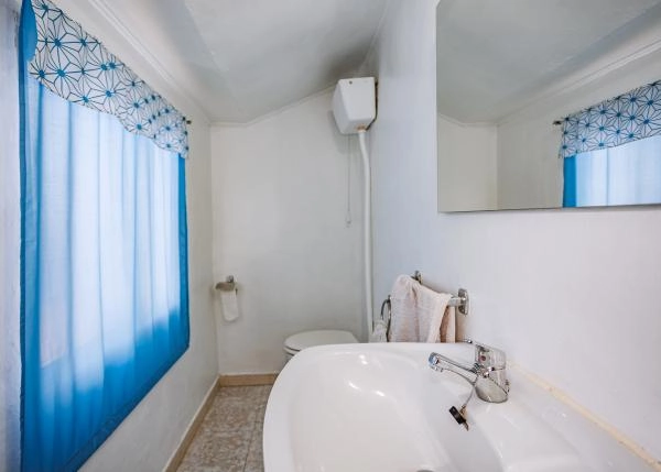 1687 1 A Torre Interior baño primera planta