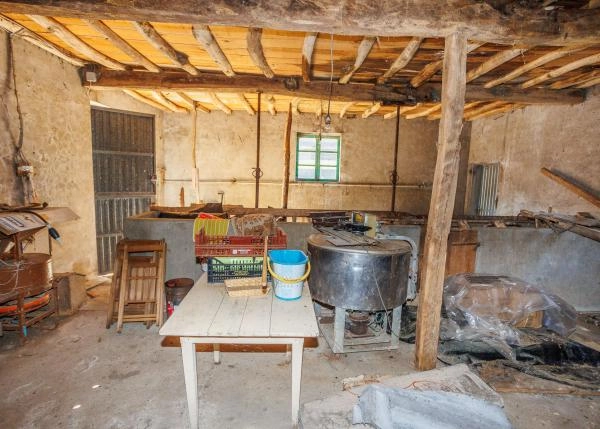 1697 San Sadurnino alpendres bajo interiores 