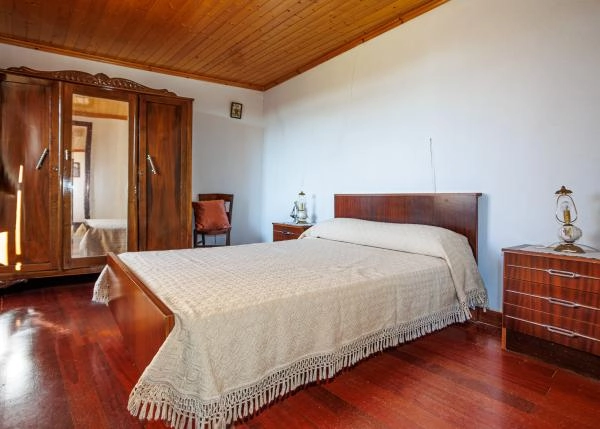 GCH-1698-Corgo-Interior-Planta1-61-64abdd126baab