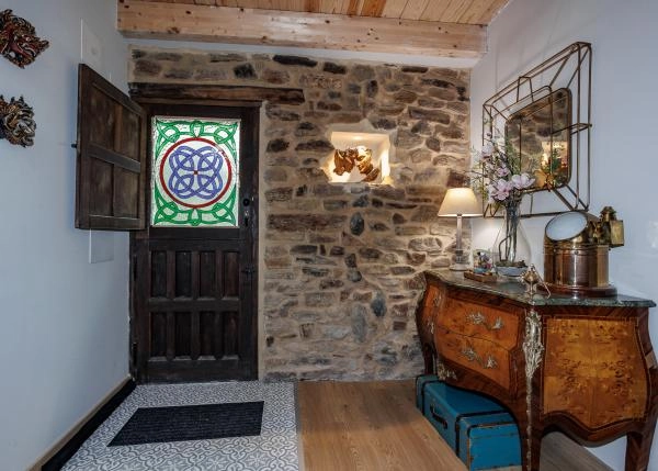  1727 Belocoi Entrada interior