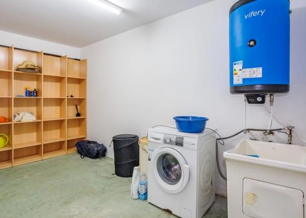 1732 area de lavado casa Laxe interior