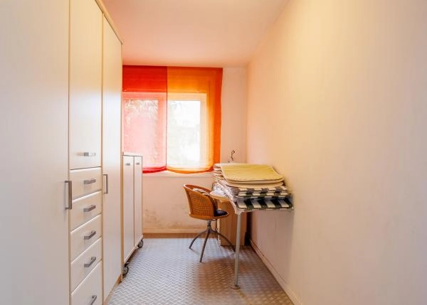 1732 Oficina casa Laxe interior