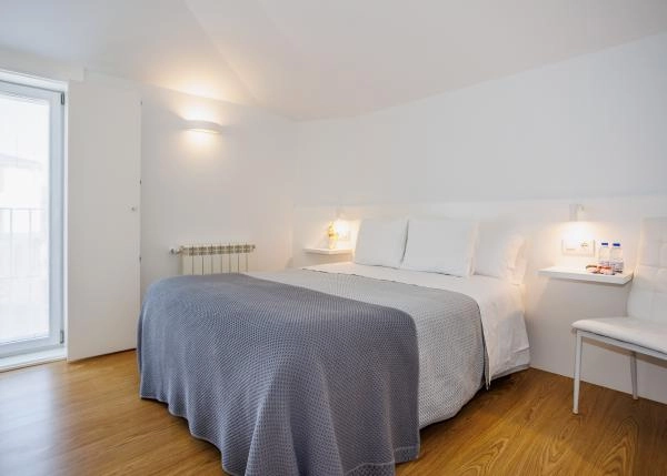 1738 3 habitacion Melide Coruña interior