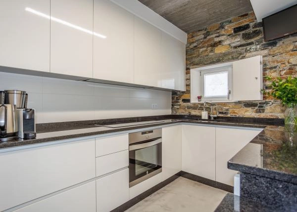 1738 cocina Melide Coruña interior