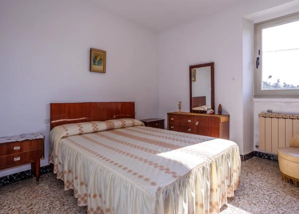 1756 Touro planta primera dormitorio Interior