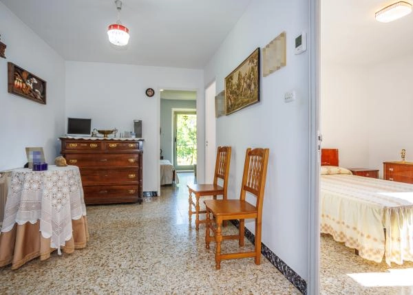 1756 Touro planta primera entrada Interior