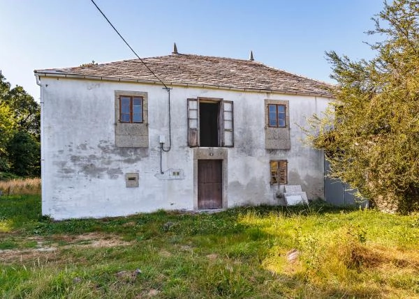 1758 2 Damil casa rustica vista frente exteriores