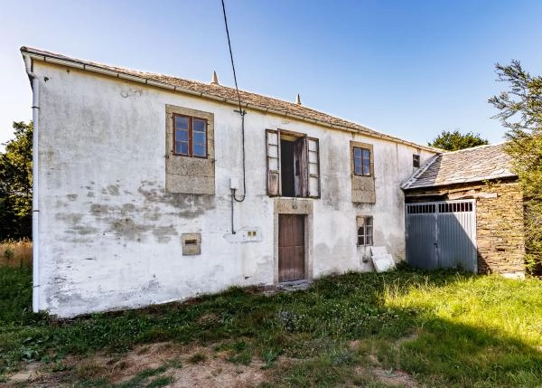 1758 1 Damil casa rustica vista frente exteriores