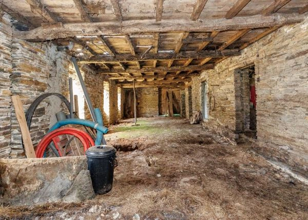 1758 3 Damil casa rustica  interior bajo 