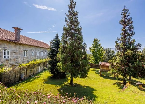 1768 1 exterior jardines Pazo de Cervellon 