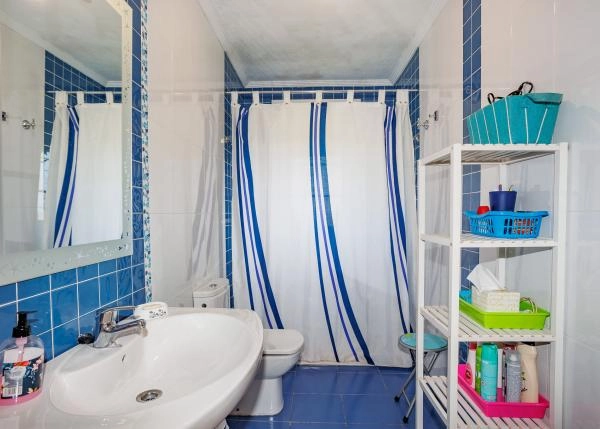 1776 2 baño de chale en Barreiros Lugo