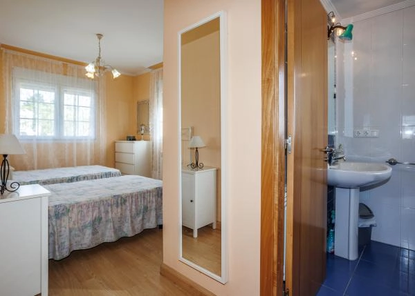 1776 7  Habitación de chale en Barreiros Lugo