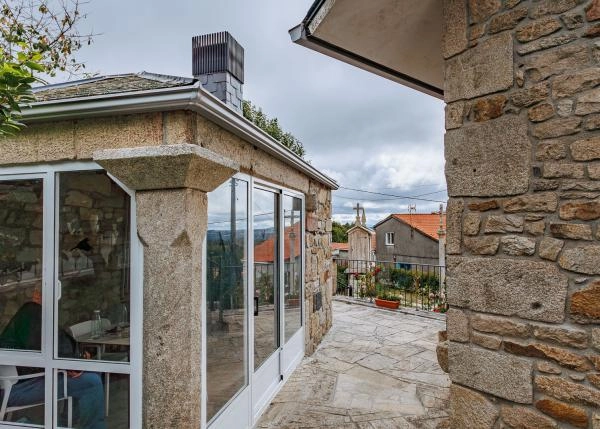 67-GCH-1828-Rodeiro-casa-piedra-montana-64f6f6621d8b8