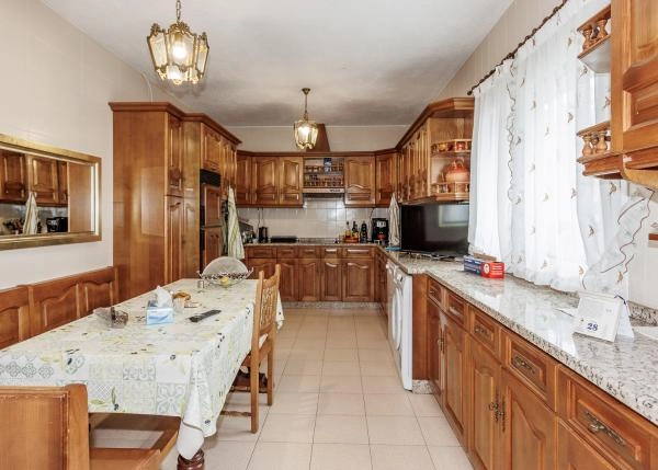 76-GCH-1828-Rodeiro-cocina-comedor-64f6f684edbe5