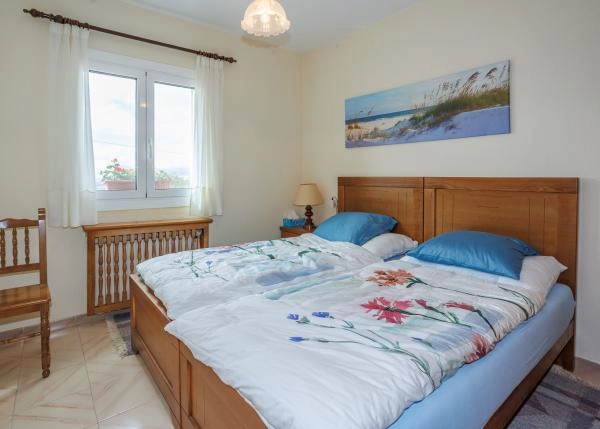 89-GCH-1828-Rodeiro-habitacion-camas-64f6f6b514465