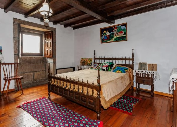 108-Chantada-casa-senorial-gallega-de-piedra-y-habitaciones-6507357871f4b