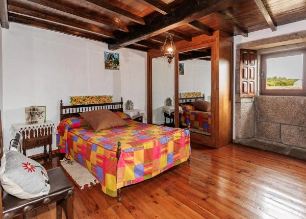 109-Chantada-casa-senorial-gallega-de-piedra-y-habitaciones-65073581b7c45