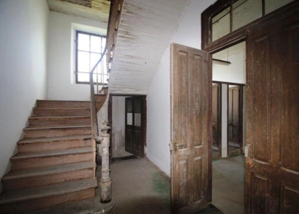 GCH-729-Escuela-Colonial-Cerca-Ortigueira-7