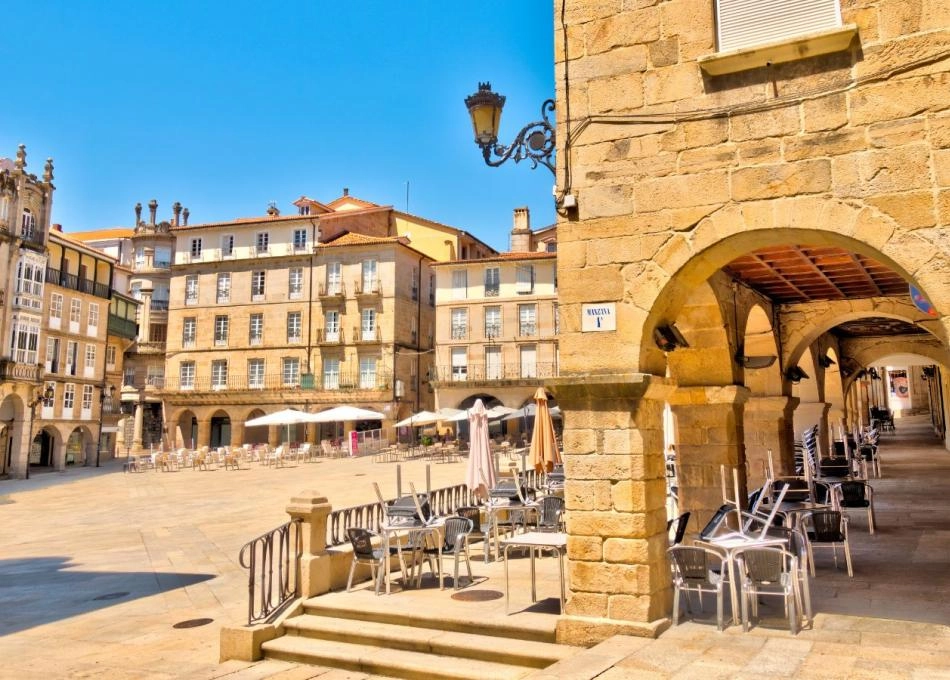 ourense-galicia-plaza-terrazas