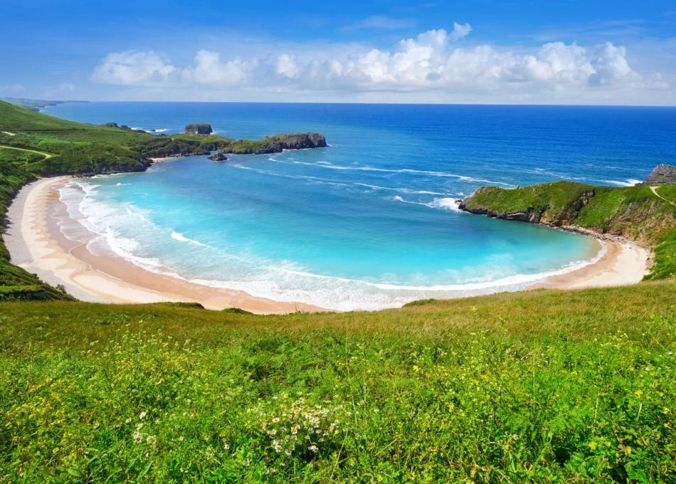 asturias-playa-torimbia-llanes-mar-azul